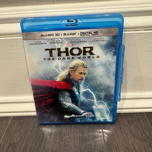 Blu-Ray DV Other - Thor: The Dark World Blu-ray in Blue Case Movie DVD